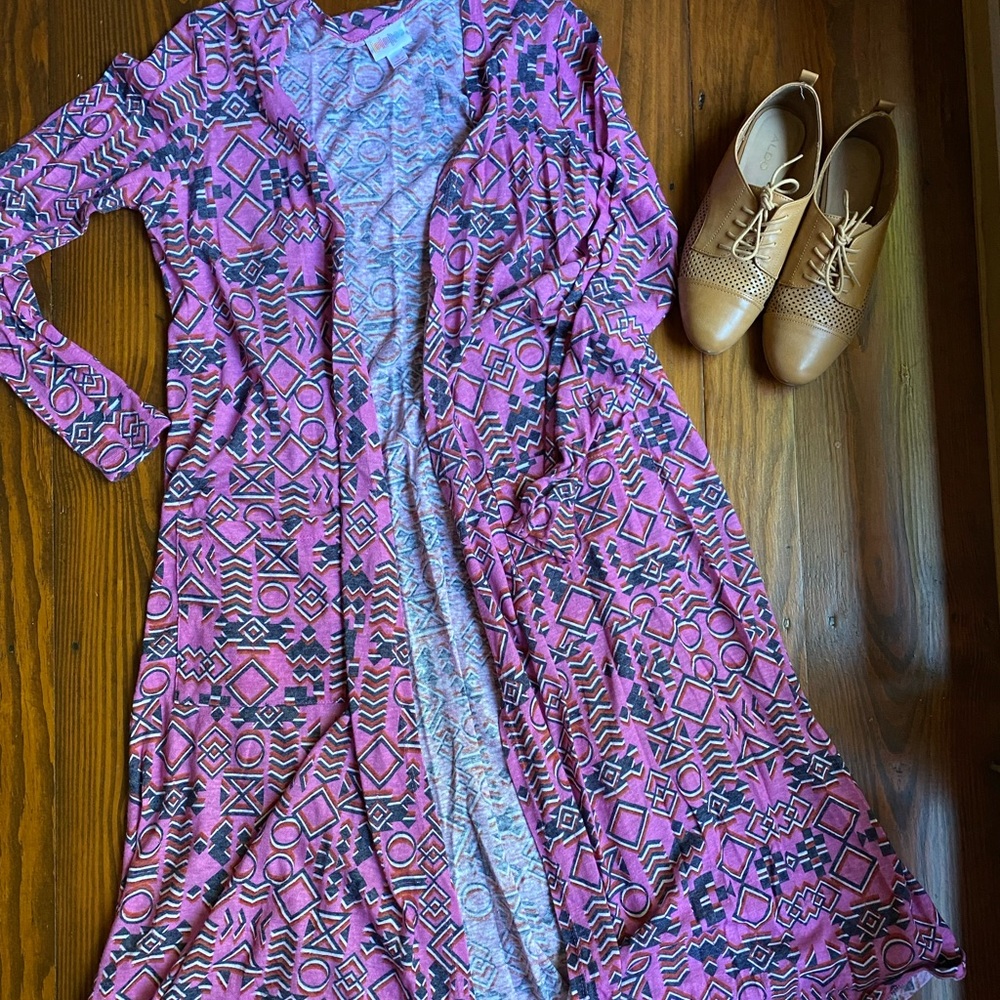 🌸Lularoe Sarah Long Cardigan 🌸